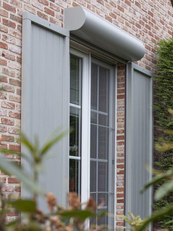 VOlets gris en PVC